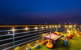 Madpackers Amritsar Bunks, Rooms, & Community